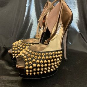 Steve madden studded heels